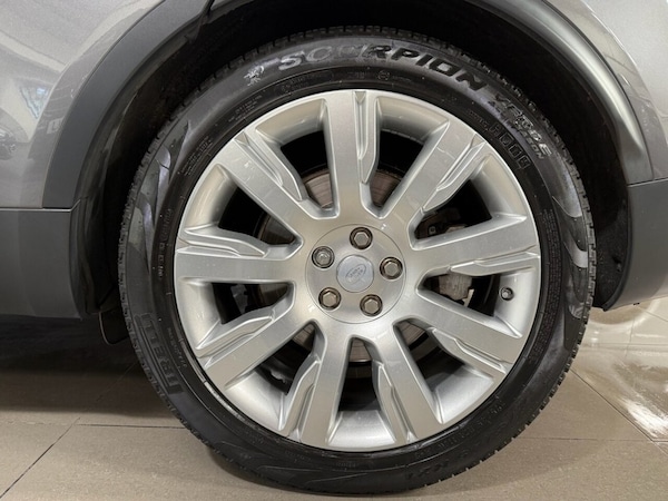 Used Land Rover Discovery 2017 for sale - 76105750: Photo 13