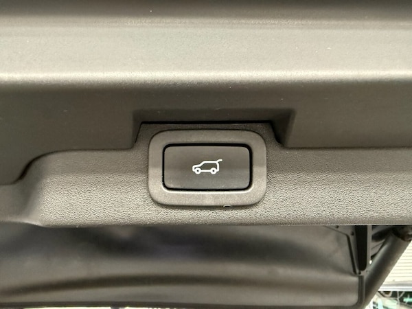Used Land Rover Discovery 2017 for sale - 76105750: Photo 25