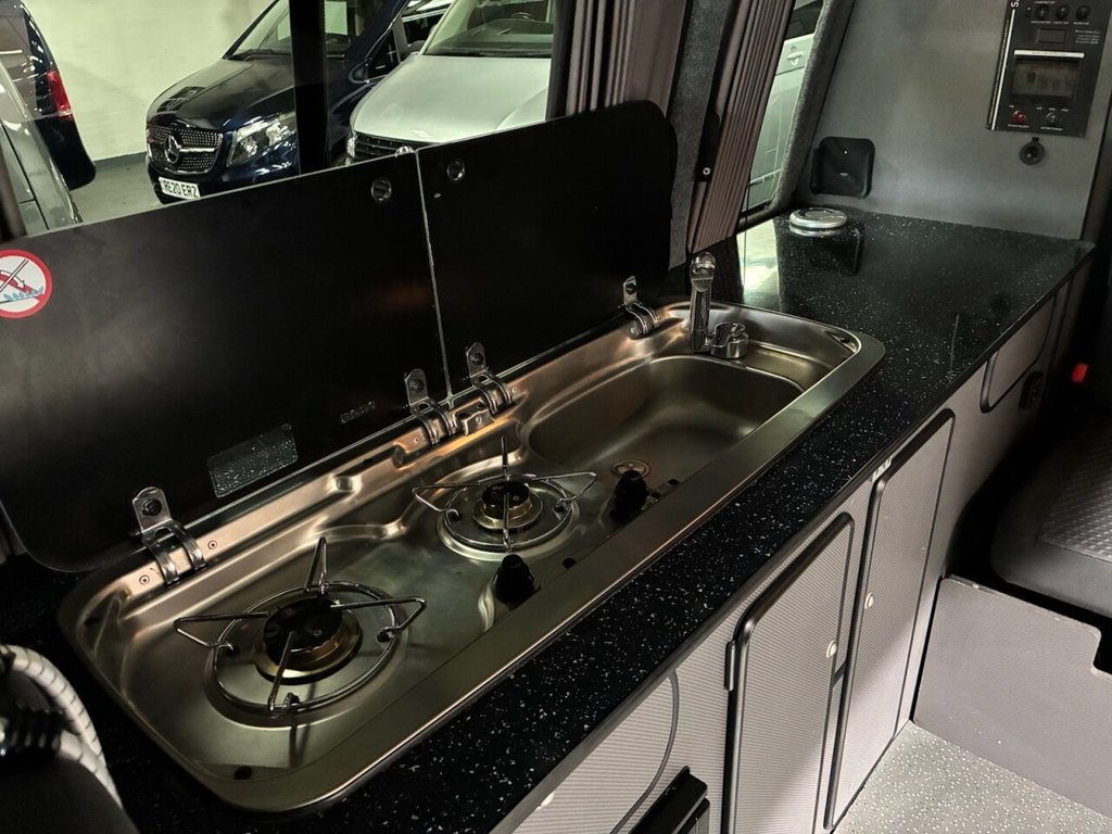 Used Volkswagen Transporter 2014 for sale - 76345436: Photo 11