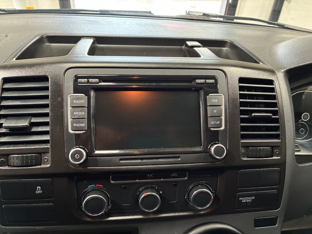 Used Volkswagen Transporter 2014 for sale - 76345436: Photo 35