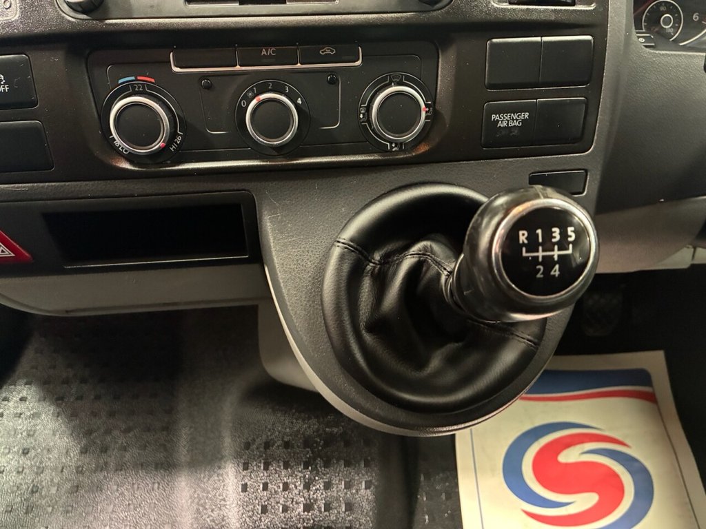 Used Volkswagen Transporter 2014 for sale - 76345436: Photo 36