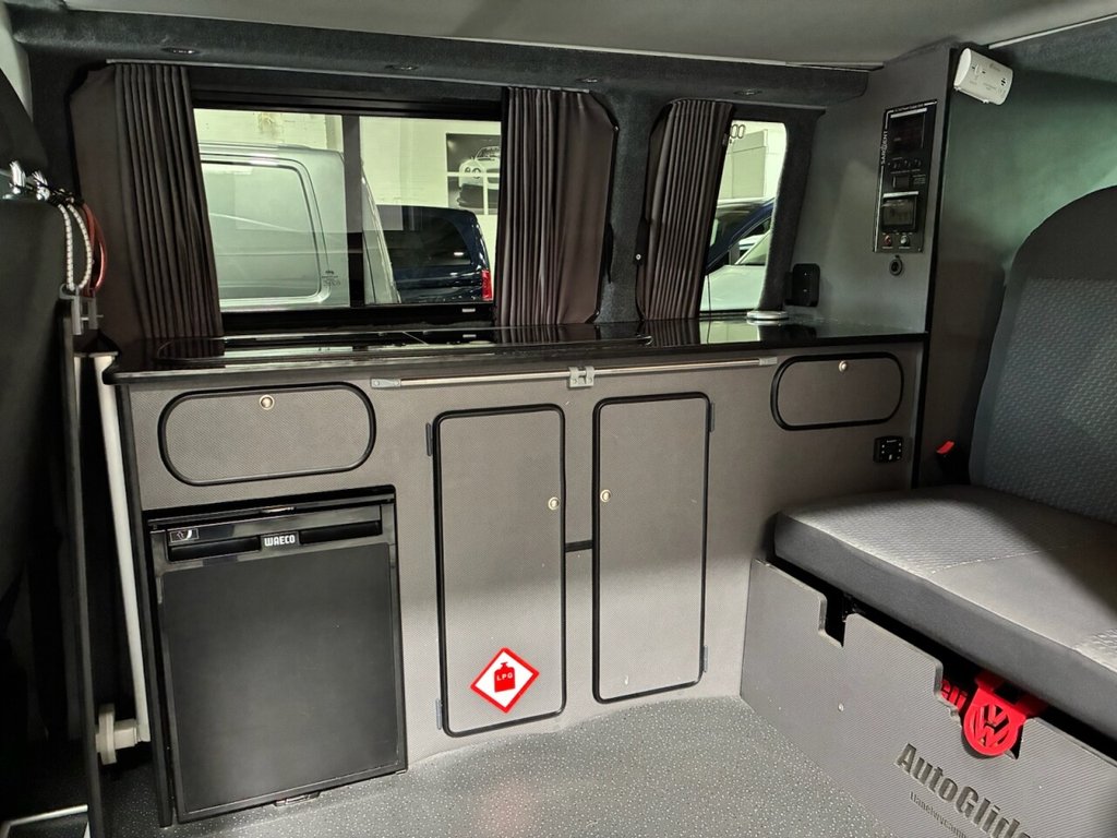 Used Volkswagen Transporter 2014 for sale - 76345436: Photo 8