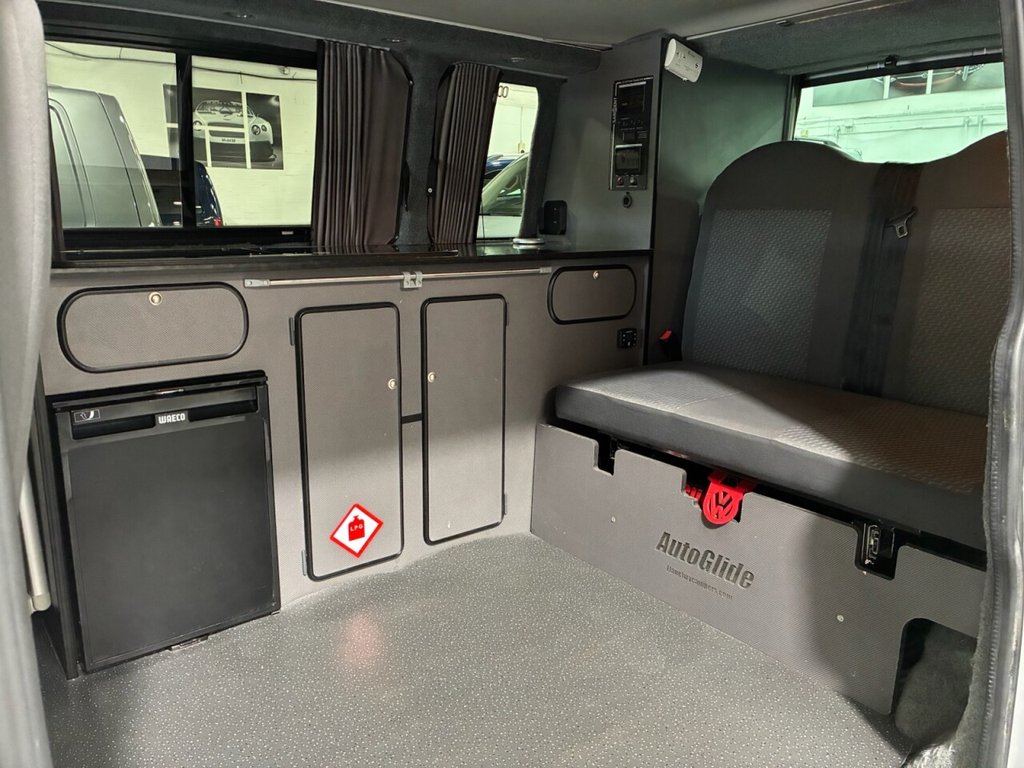 Used Volkswagen Transporter 2014 for sale - 76345436: Photo 9