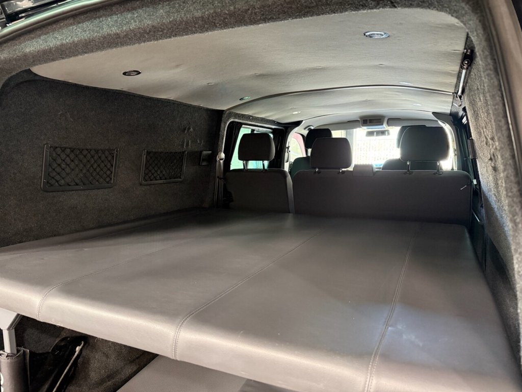 Used Volkswagen Transporter 2015 for sale - 77904691: Photo 23