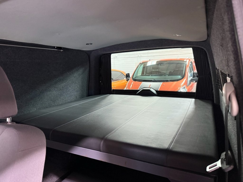 Used Volkswagen Transporter 2015 for sale - 77904691: Photo 24