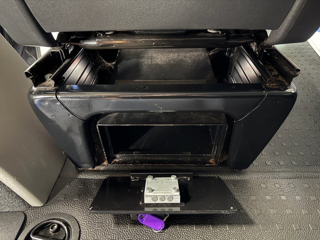 Used Volkswagen Transporter 2015 for sale - 77904691: Photo 30