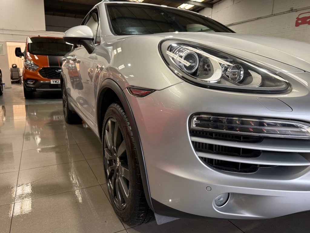 Used Porsche Cayenne 2013 for sale - 77642237: Photo 10