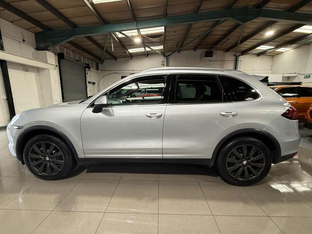 Used Porsche Cayenne 2013 for sale - 77642237: Photo 7