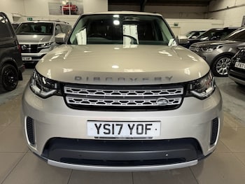 Used Land Rover Discovery 2017 for sale - 76333398: Photo