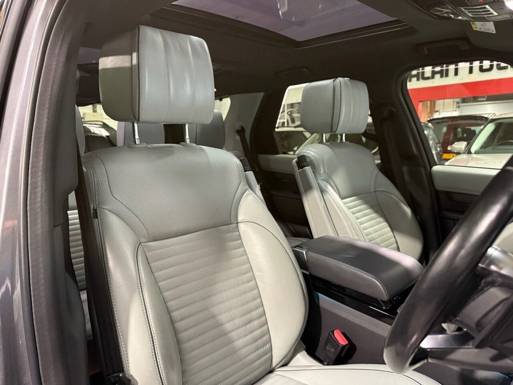 Used Land Rover Discovery 2018 for sale - 77463827: Photo 19