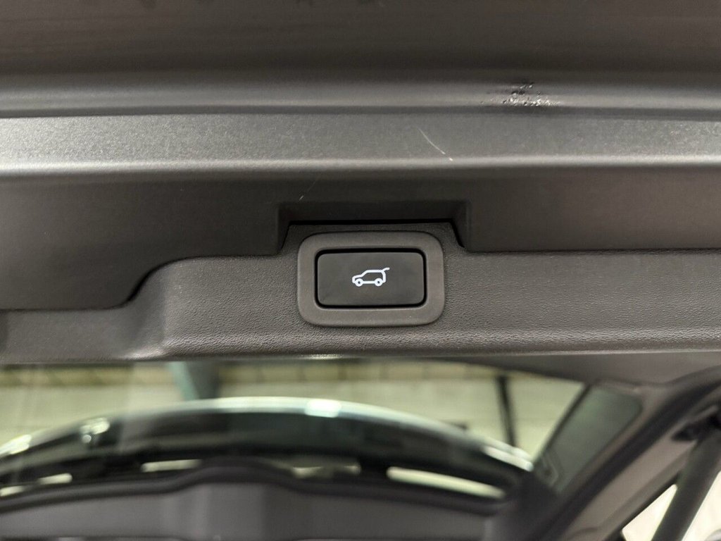 Used Land Rover Discovery 2018 for sale - 77463827: Photo 28