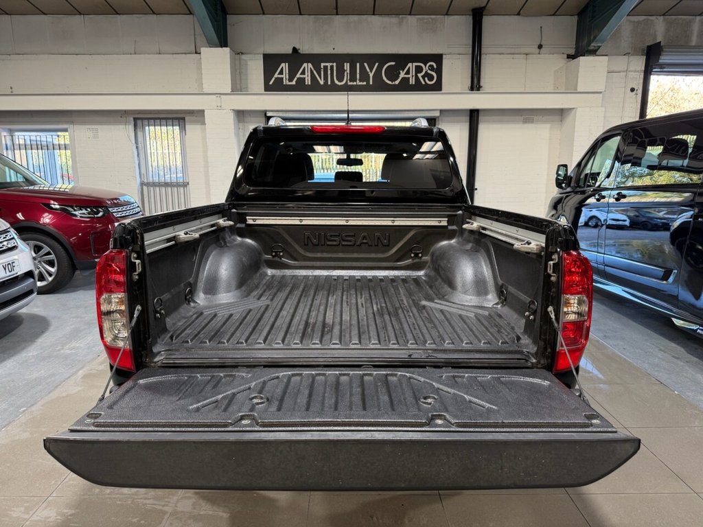 Used Nissan Navara 2020 for sale - 76569871: Photo 21