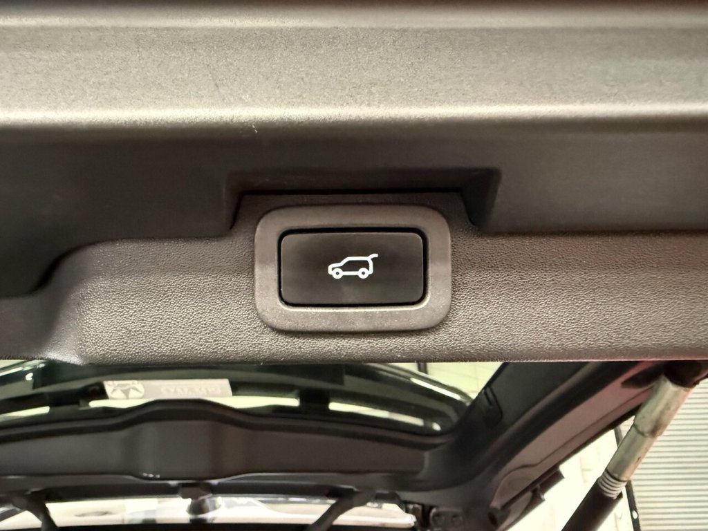 Used Land Rover Discovery 2017 for sale - 77642192: Photo 23