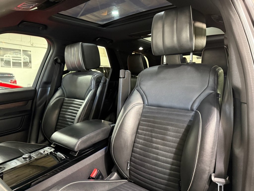 Used Land Rover Discovery 2017 for sale - 77642192: Photo 30