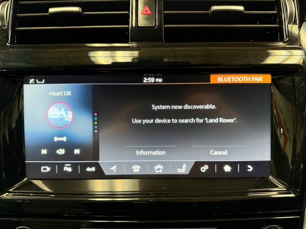 Used Land Rover Discovery 2017 for sale - 77642192: Photo 34