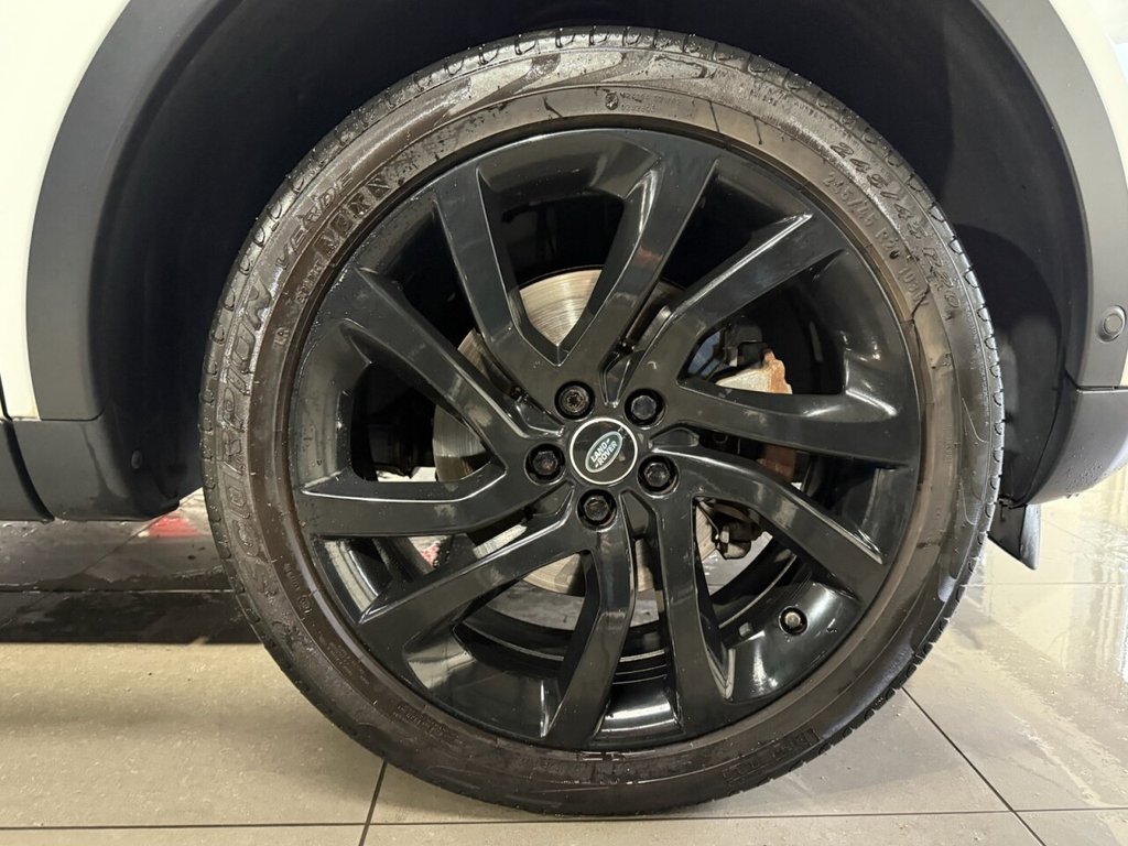 Used Land Rover Discovery Sport 2015 for sale - 76535630: Photo 15