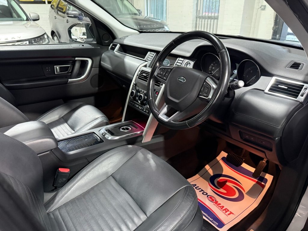 Used Land Rover Discovery Sport 2015 for sale - 76535630: Photo 16