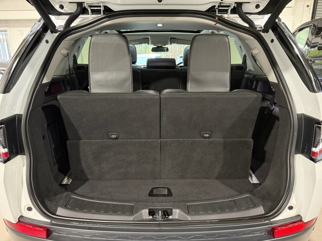 Used Land Rover Discovery Sport 2015 for sale - 76535630: Photo 24