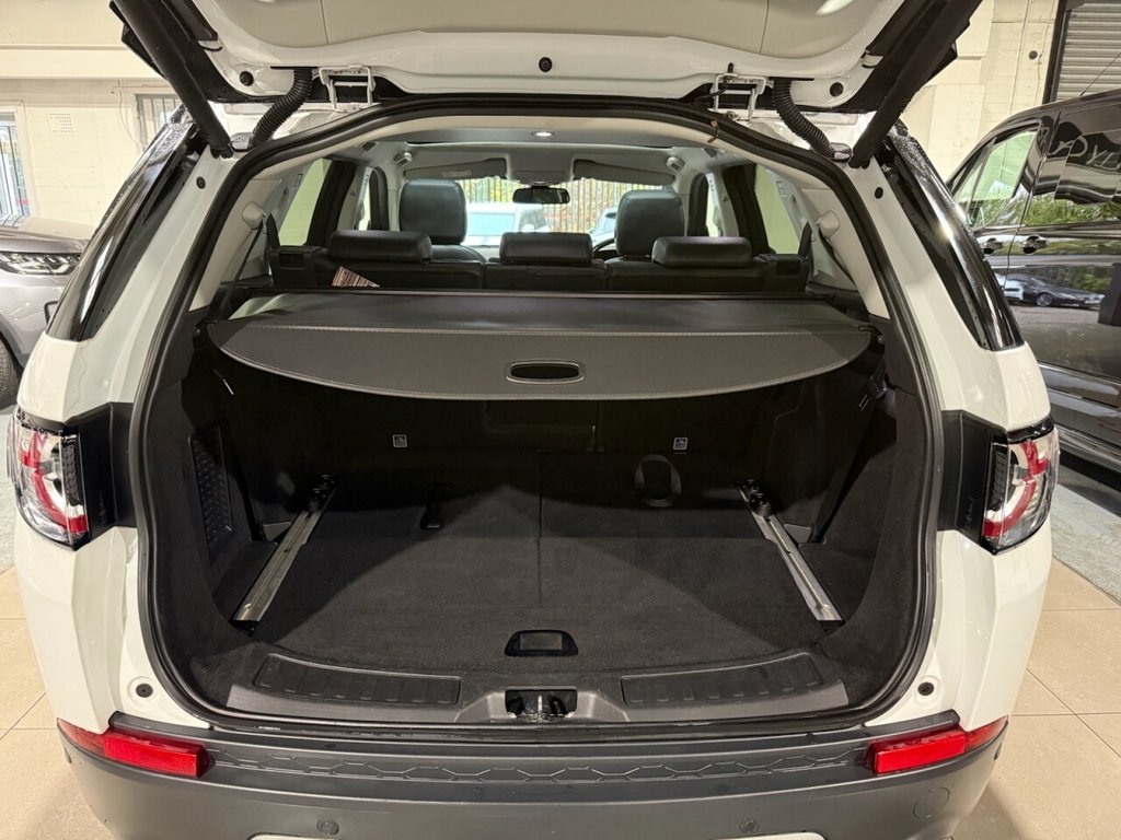 Used Land Rover Discovery Sport 2015 for sale - 76535630: Photo 25