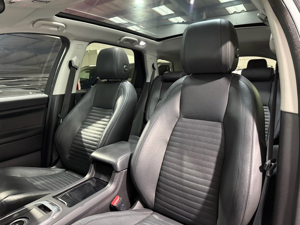 Used Land Rover Discovery Sport 2015 for sale - 76535630: Photo 31