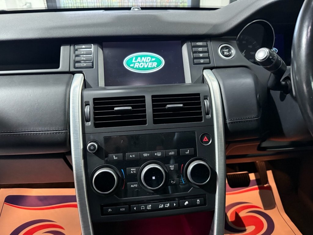 Used Land Rover Discovery Sport 2015 for sale - 76535630: Photo 32