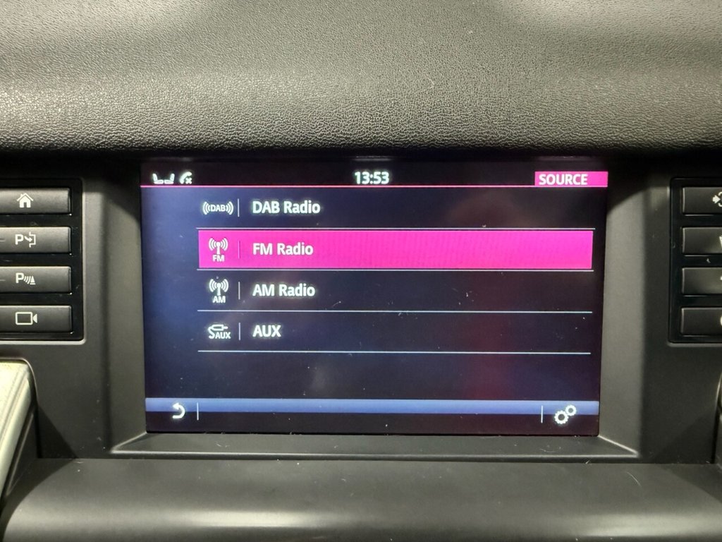 Used Land Rover Discovery Sport 2015 for sale - 76535630: Photo 37