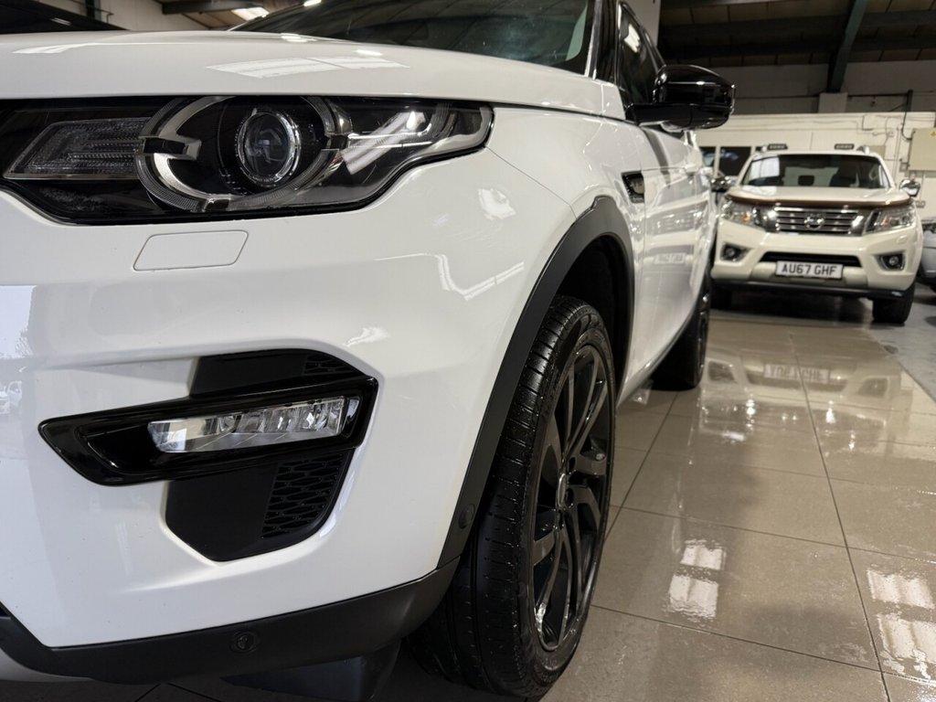 Used Land Rover Discovery Sport 2015 for sale - 76535630: Photo 9