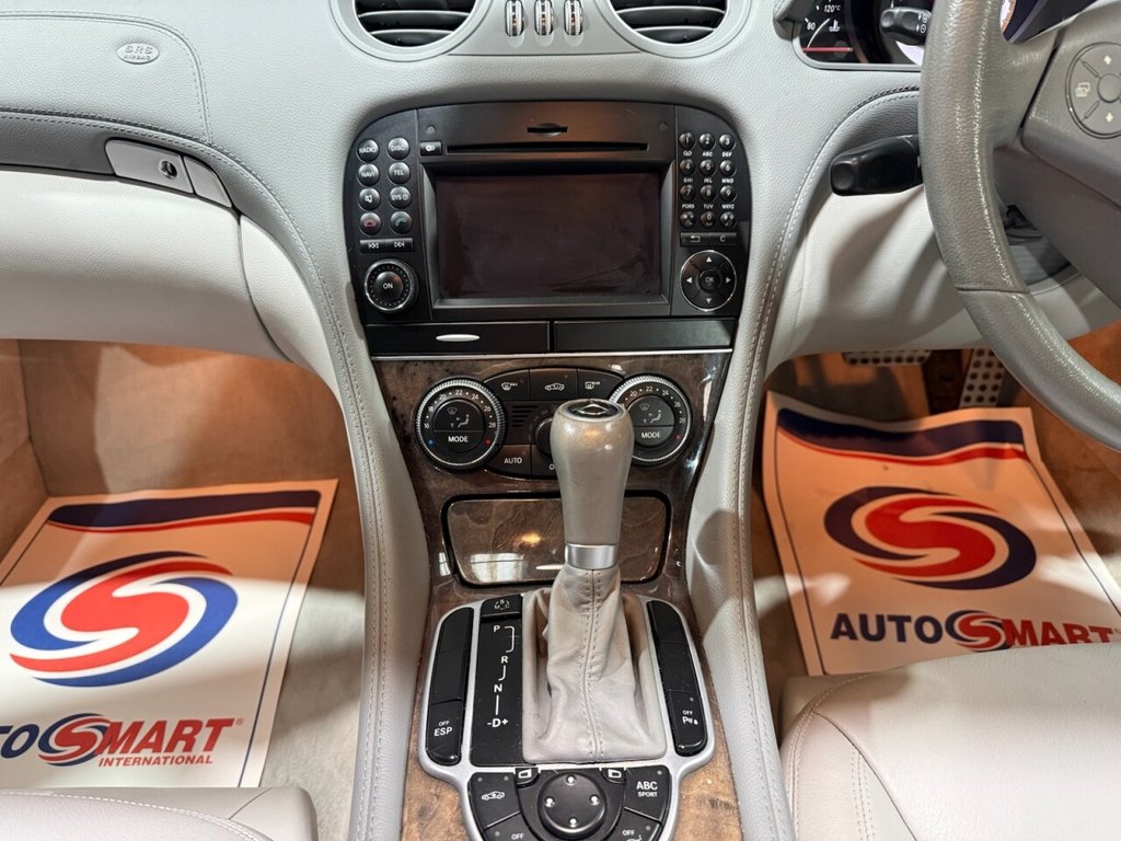 Used Mercedes-Benz SL 2009 for sale - 77276195: Photo 23