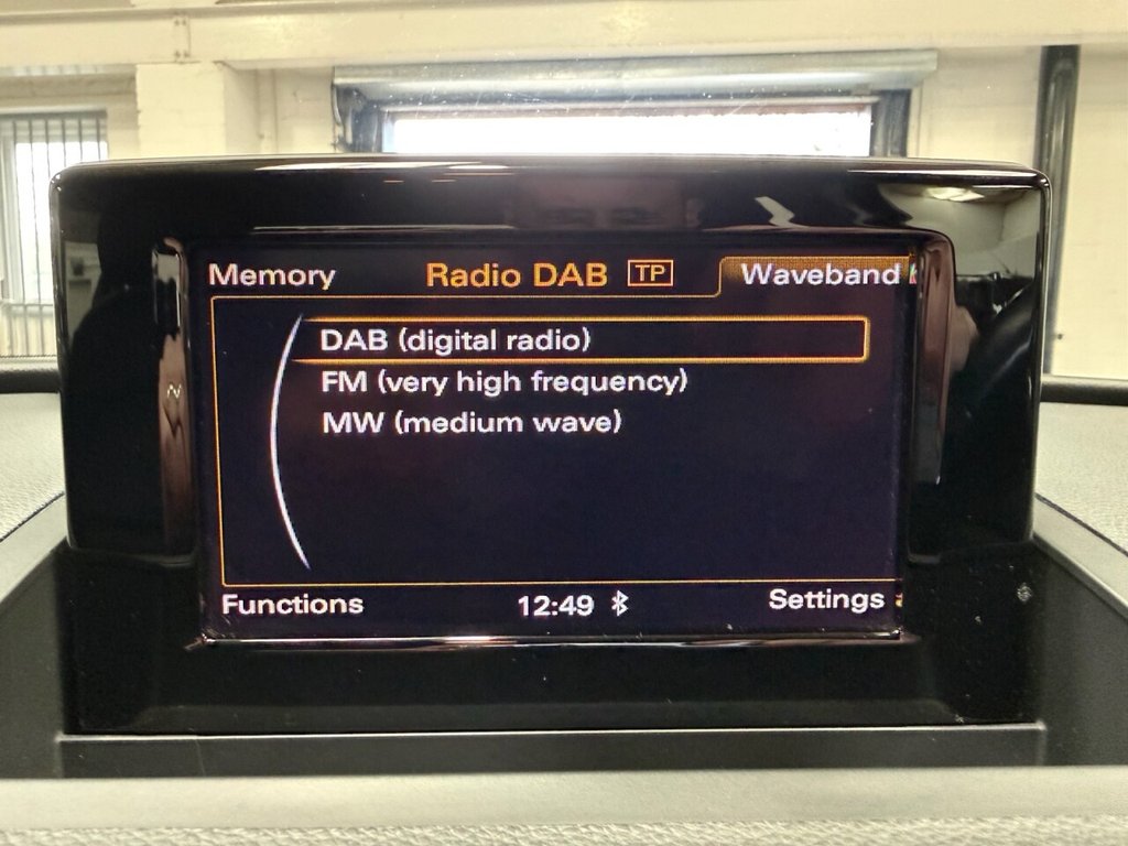 Used Audi Q3 2014 for sale - 78017500: Photo 30