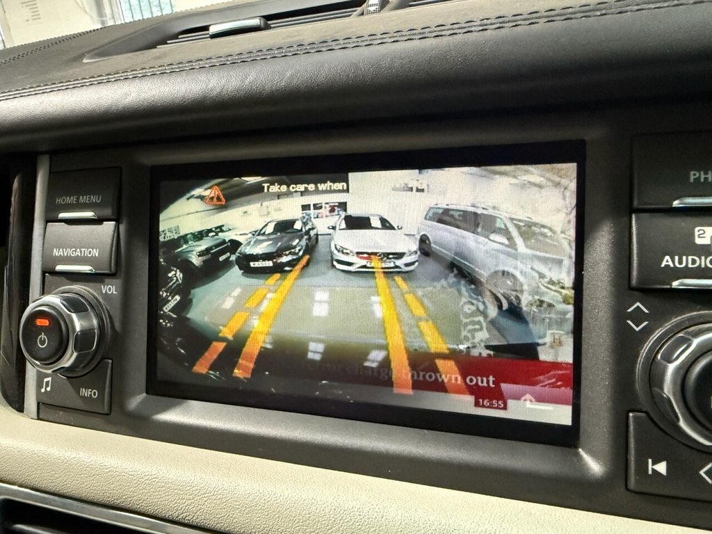 Used Land Rover Range Rover 2011 for sale - 76429739: Photo 30