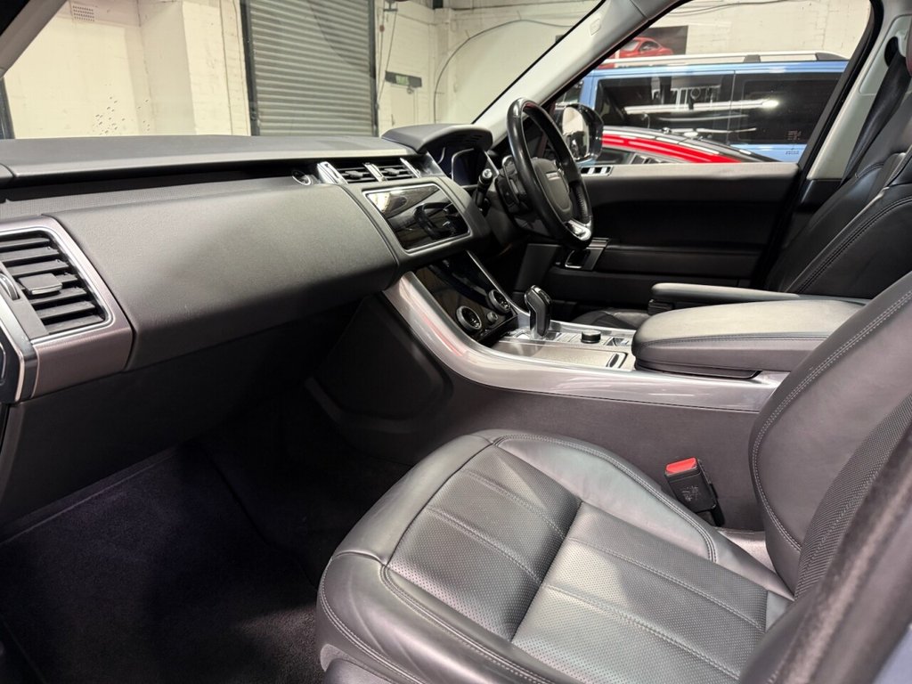 Used Land Rover Range Rover Sport 2018 for sale - 77200284: Photo 28