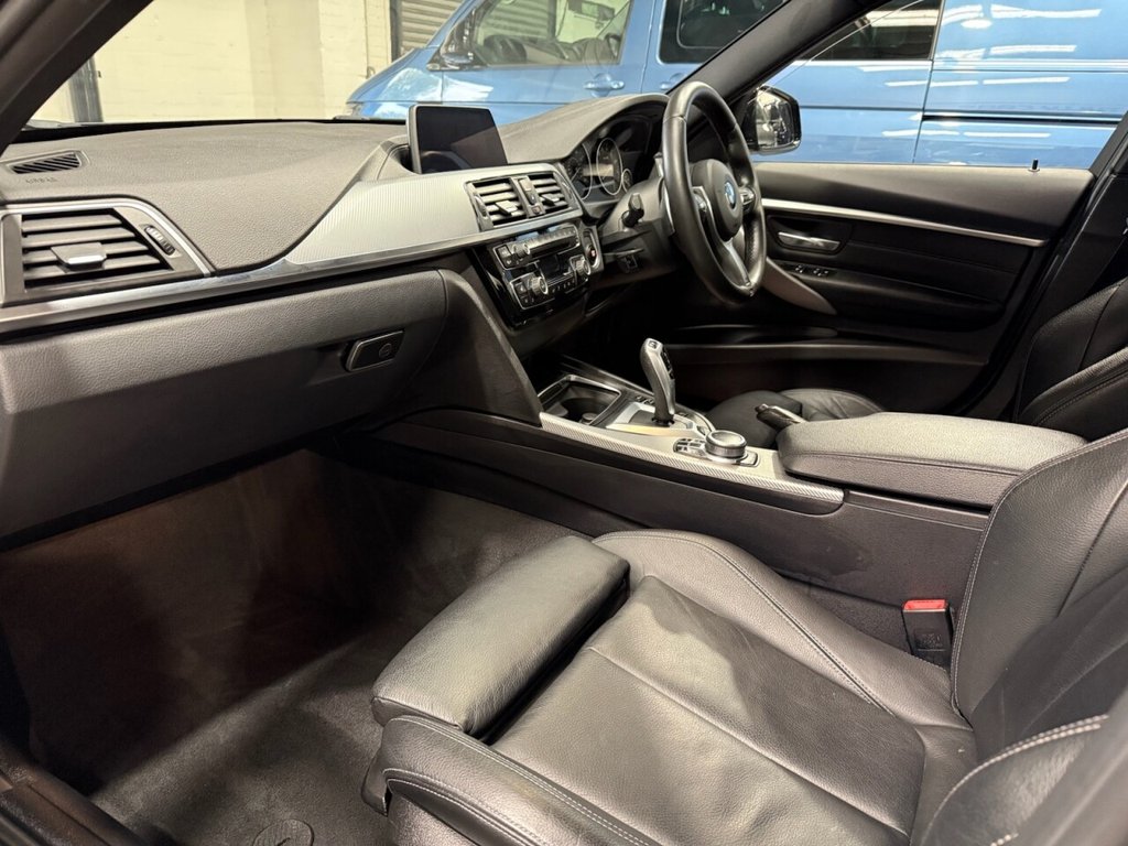 Used BMW 3 Series 2018 for sale - 76406535: Photo 26