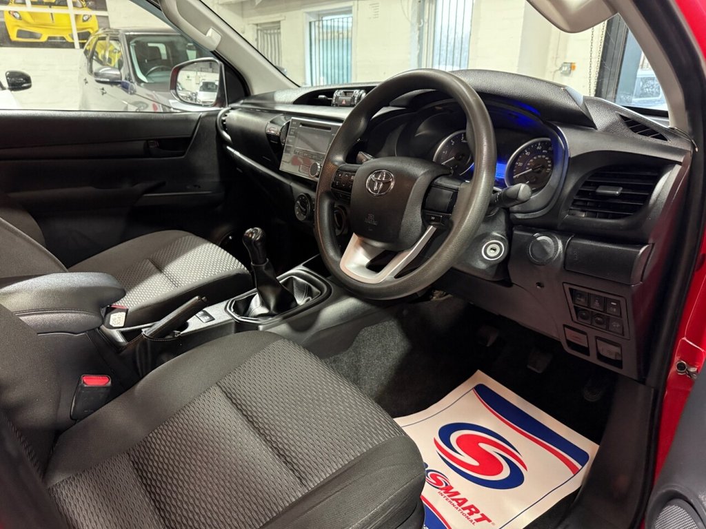 Used Toyota Hilux 2019 for sale - 76900426: Photo 16