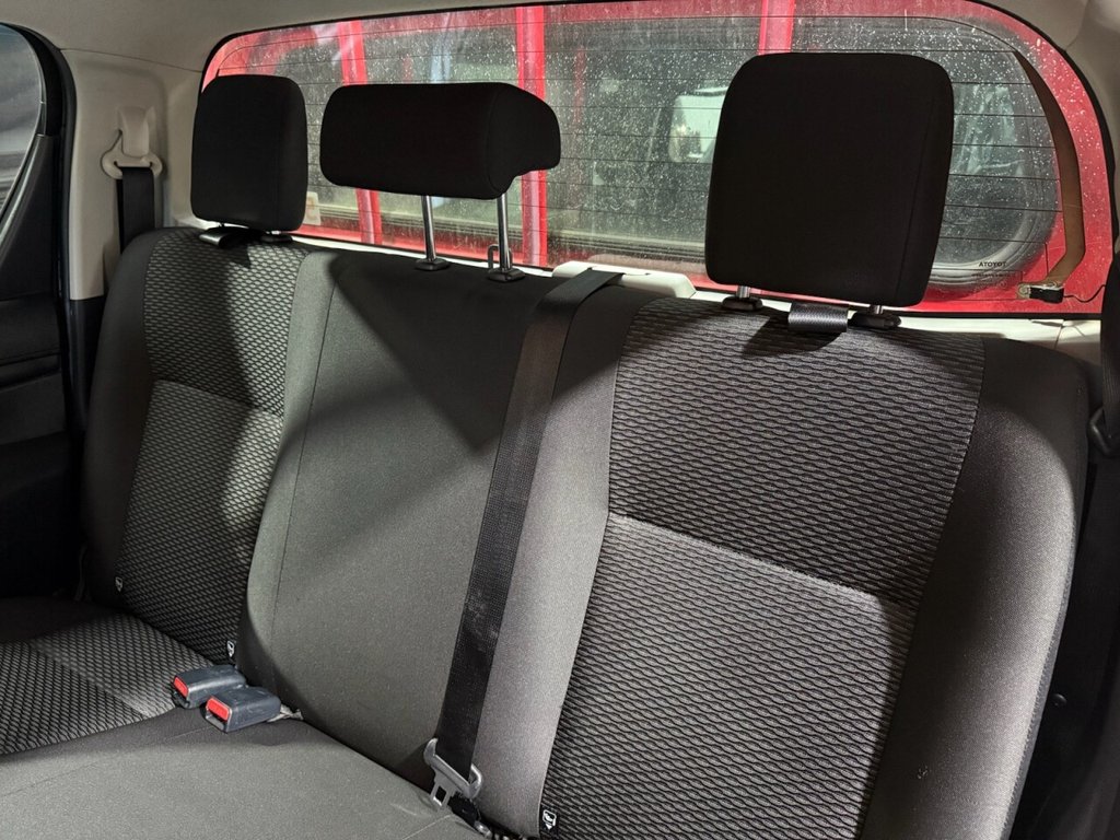 Used Toyota Hilux 2019 for sale - 76900426: Photo 24