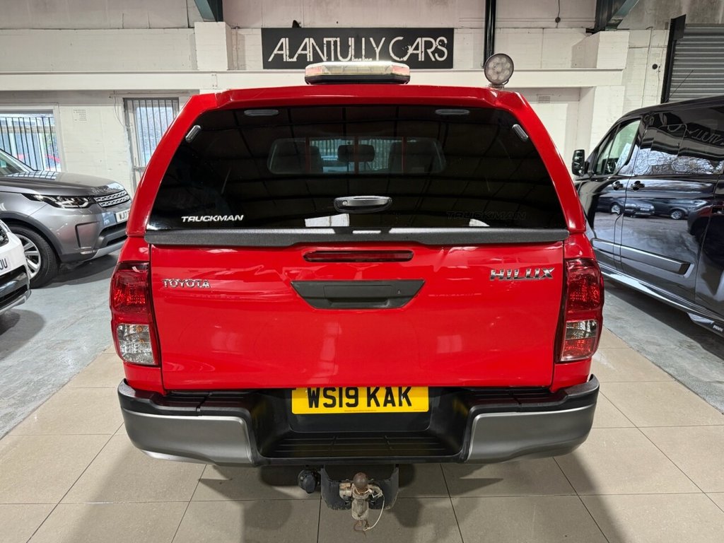 Used Toyota Hilux 2019 for sale - 76900426: Photo 4