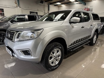 Used Nissan Navara 2019 for sale - 75777047: Photo