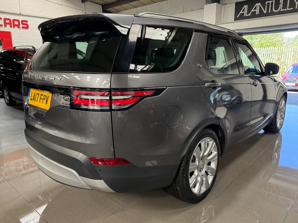 Used Land Rover Discovery 2017 for sale - 76783497: Photo 6