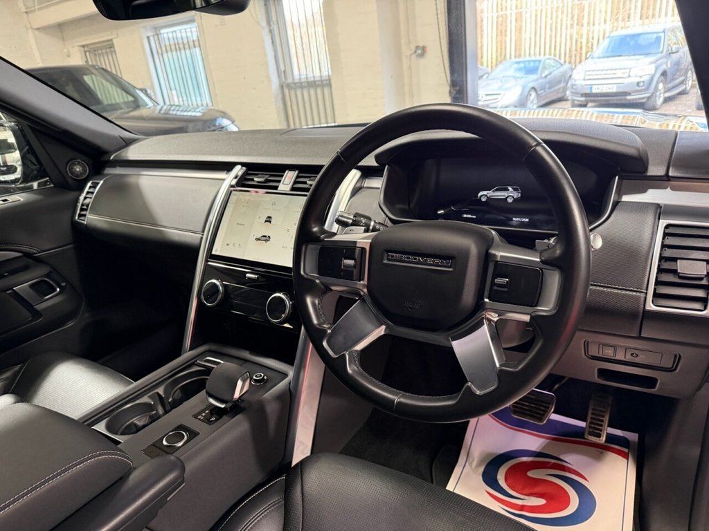 Used Land Rover Discovery 2021 for sale - 77226857: Photo 17