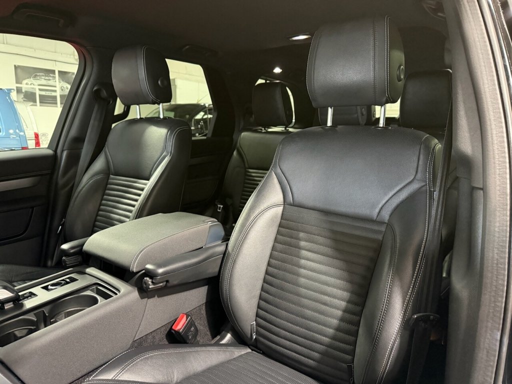 Used Land Rover Discovery 2021 for sale - 77226857: Photo 30