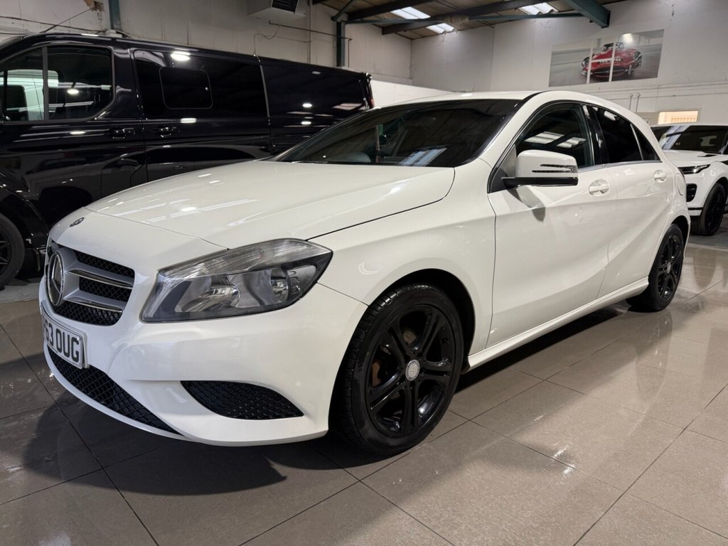 Used Mercedes-Benz A-Class 2014 for sale - 76655325: Photo 2
