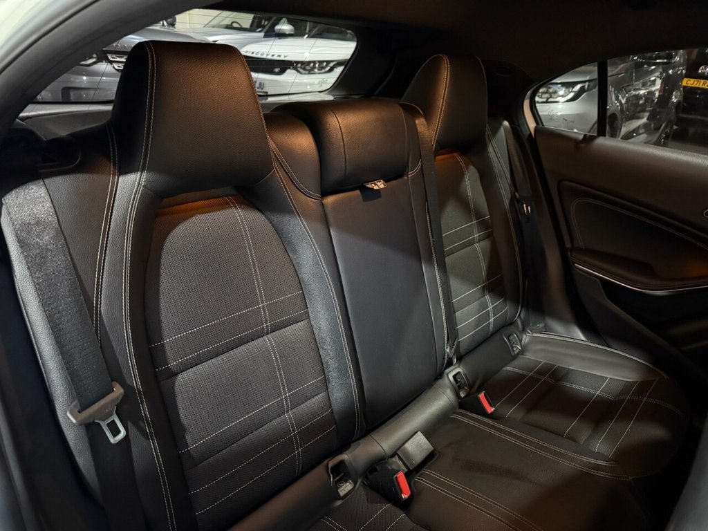 Used Mercedes-Benz A-Class 2014 for sale - 76655325: Photo 21