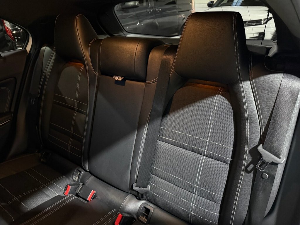 Used Mercedes-Benz A-Class 2014 for sale - 76655325: Photo 24