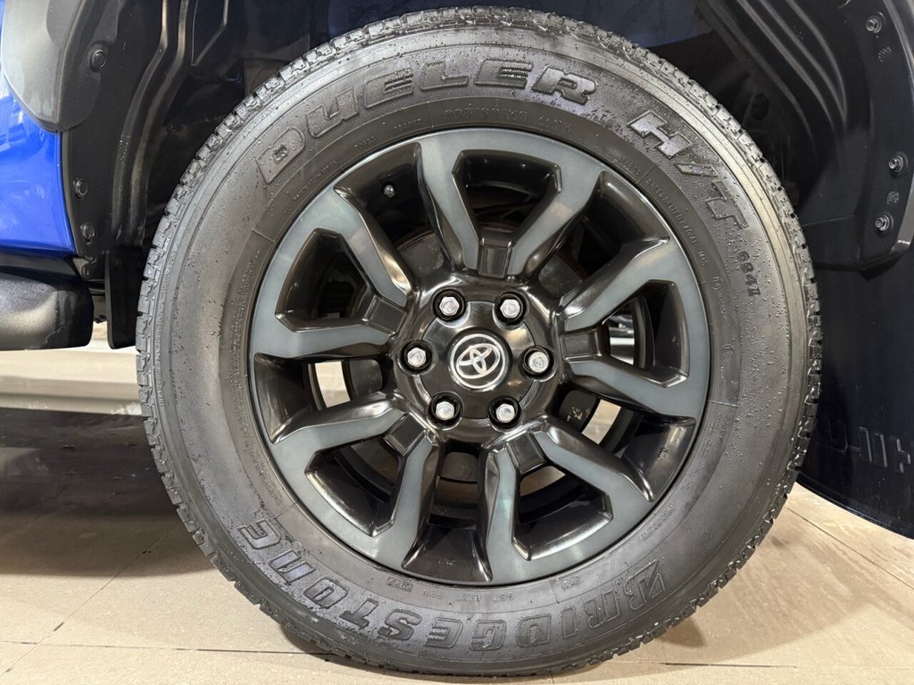 Used Toyota Hilux 2023 for sale - 76604738: Photo 13