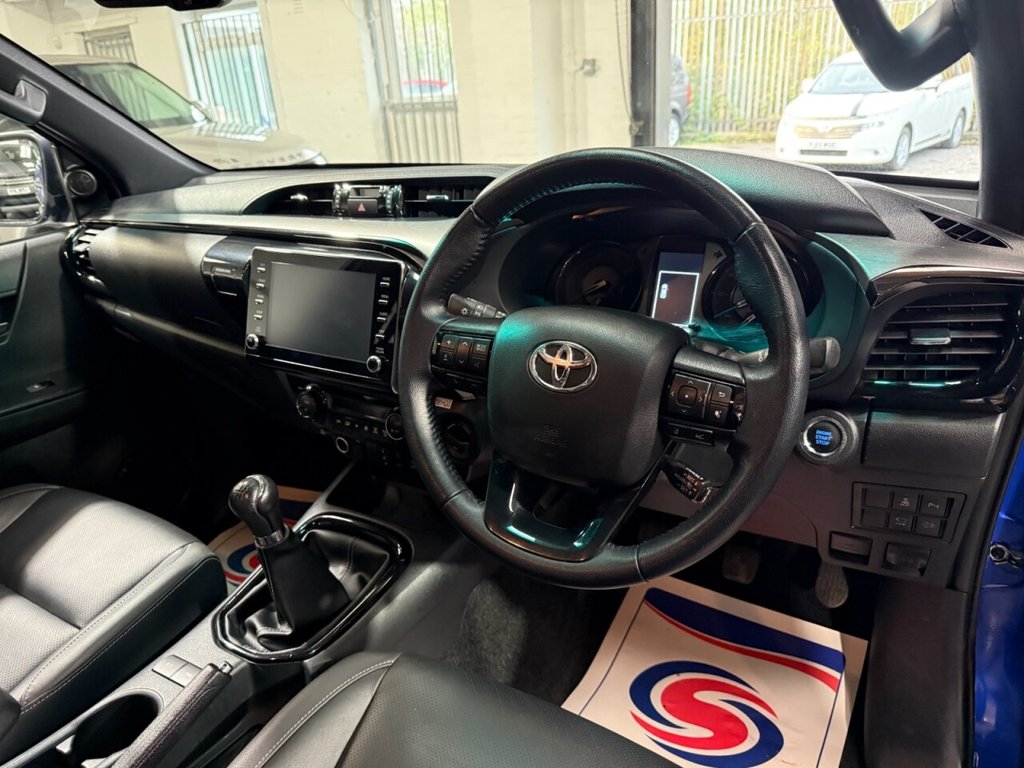 Used Toyota Hilux 2023 for sale - 76604738: Photo 17