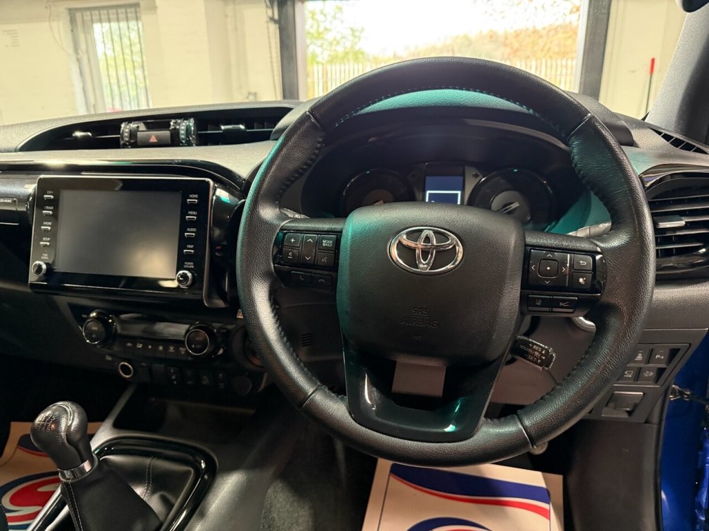 Used Toyota Hilux 2023 for sale - 76604738: Photo 18