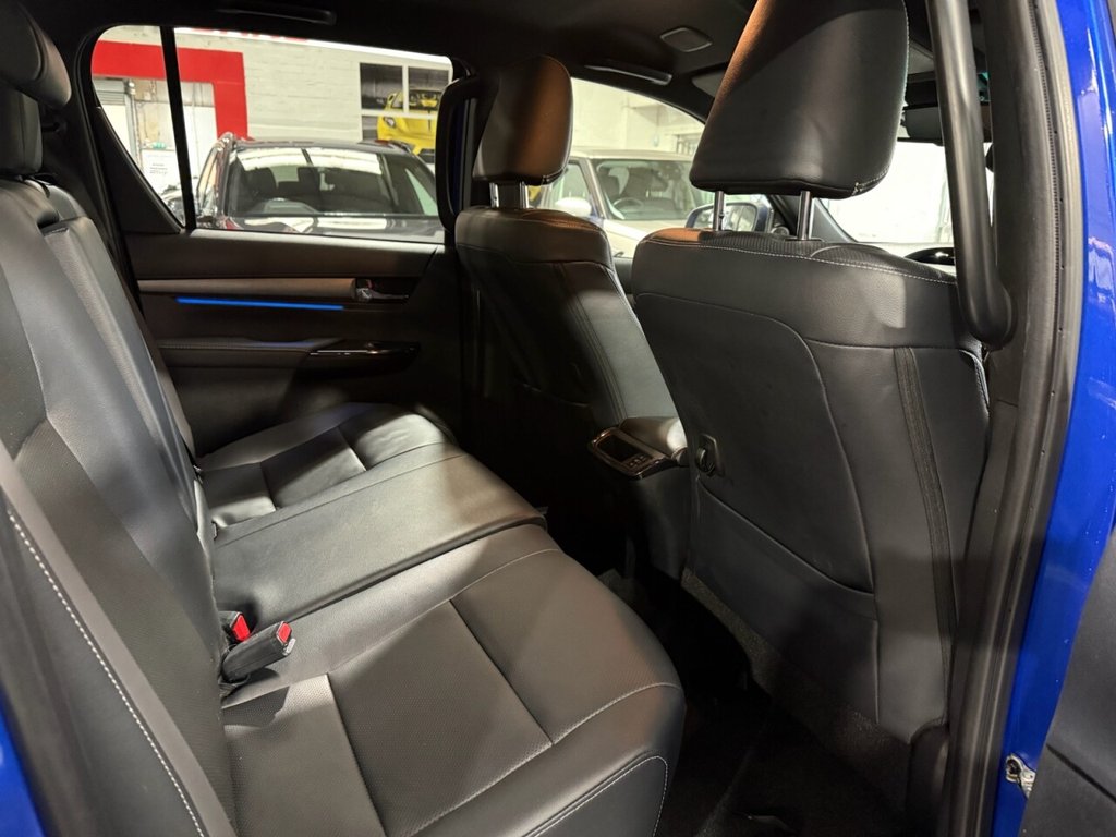 Used Toyota Hilux 2023 for sale - 76604738: Photo 20