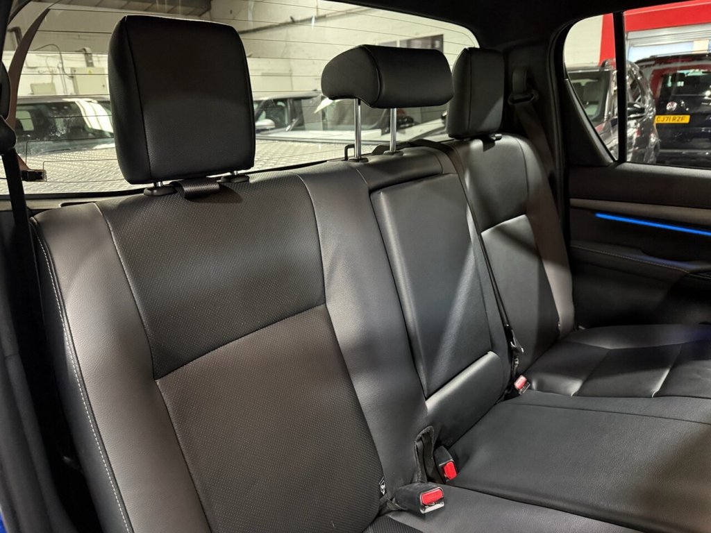 Used Toyota Hilux 2023 for sale - 76604738: Photo 21