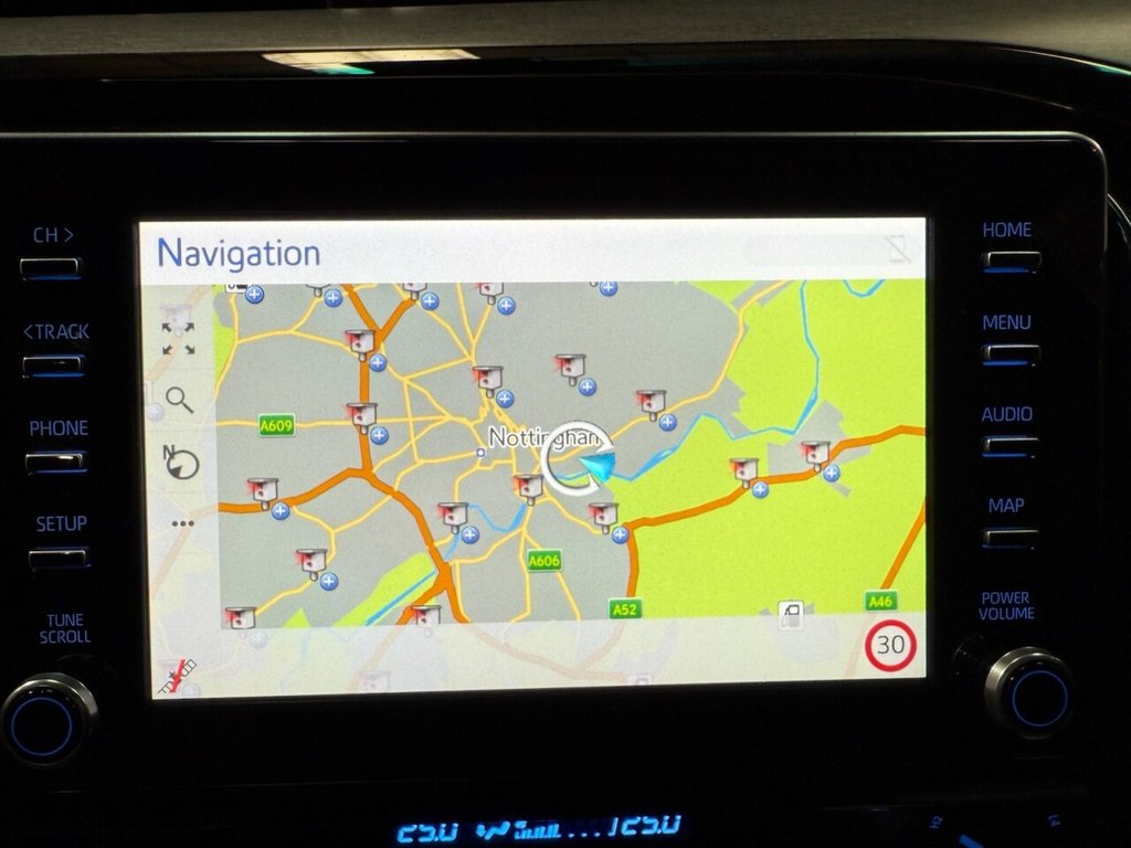 Used Toyota Hilux 2023 for sale - 76604738: Photo 29