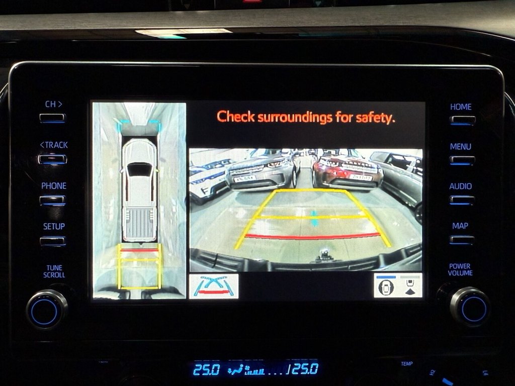 Used Toyota Hilux 2023 for sale - 76604738: Photo 30