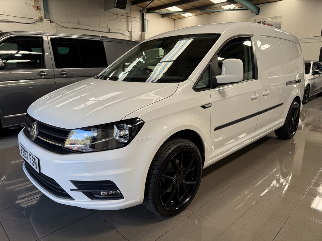 Used Volkswagen Caddy Maxi 2017 for sale - 76105661: Photo 2